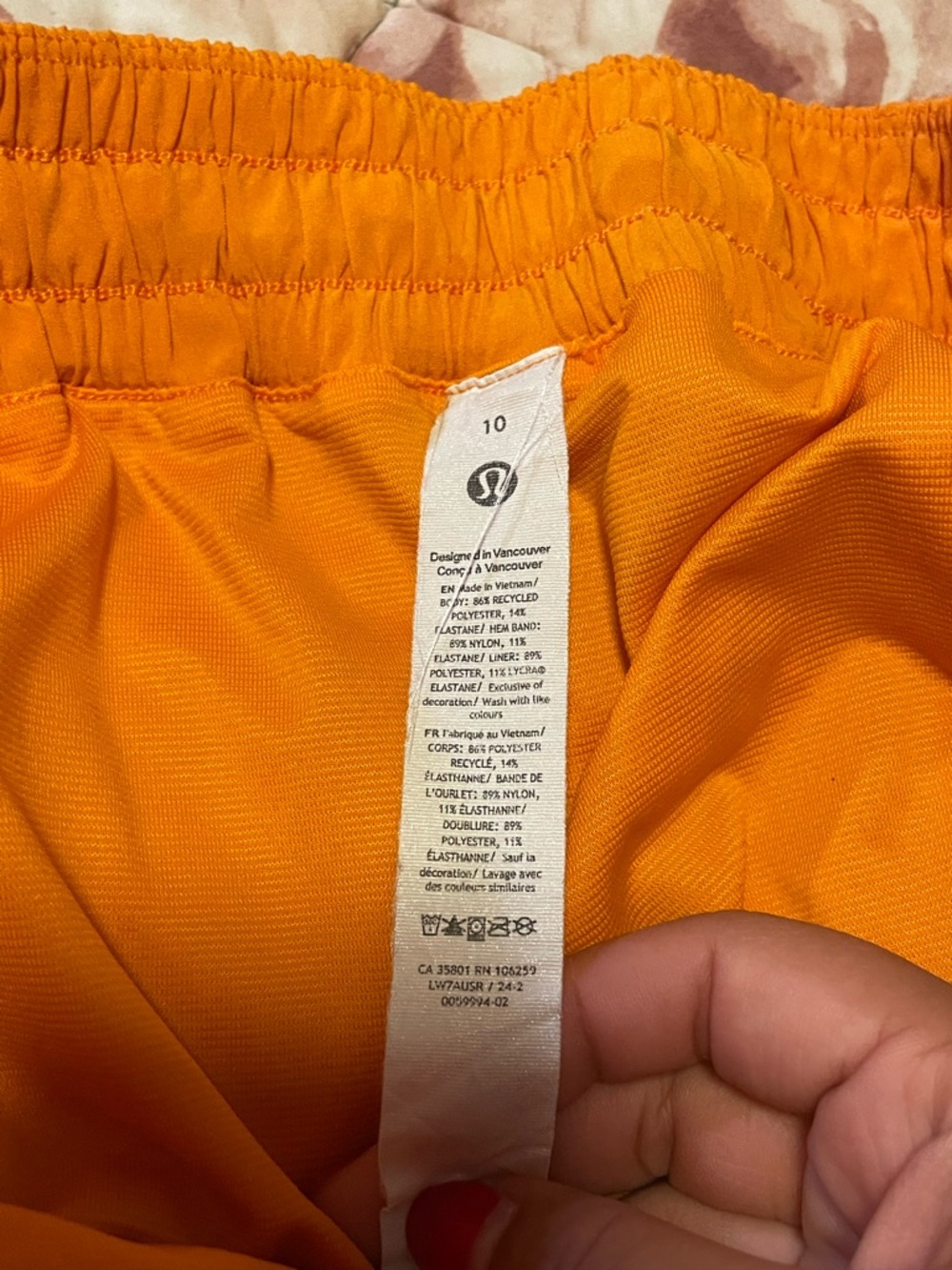 Lululemon Hotty Hot Short 2.5"
- Highlight Orange - Picture 5 of 6